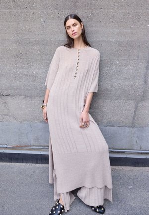 STELLAN - Rochie tricotată - cobblestone