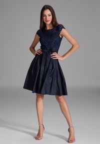 Swing SWING - Juhlamekko - navy