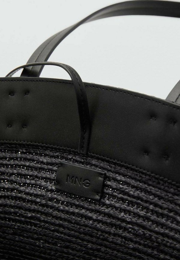 WITH FLOWER CHARM - Handbag3