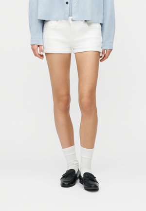 JUDIE - Džinsiniai šortai - white wash
