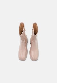 Even&Odd Botines con plataforma - beige