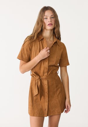 Stradivarius Shirt dress - camel