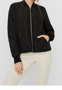 Vero Moda Bomberjacka - black