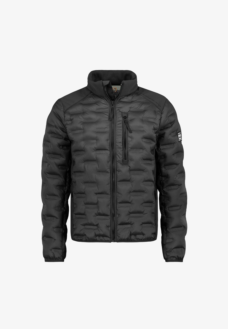 Schwarze gesteppte Pufferjacke mit hohem Kragen, Frontreißverschluss, Reißverschluss-Brusttasche und langen Ärmeln, vor weißem Hintergrund dargestellt.