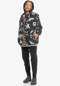 Unselected, tarmac fun zone