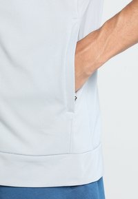 Under Armour Camiseta estampada - grey
