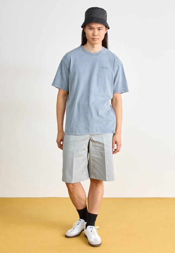 Shorts - ultimate gray2