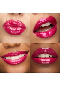Vier close-ups van diverse lippen met glanzende felroze lippenstift, die verschillende uitdrukkingen tonen: gesloten, licht geopend, glimlachend en gespleten.