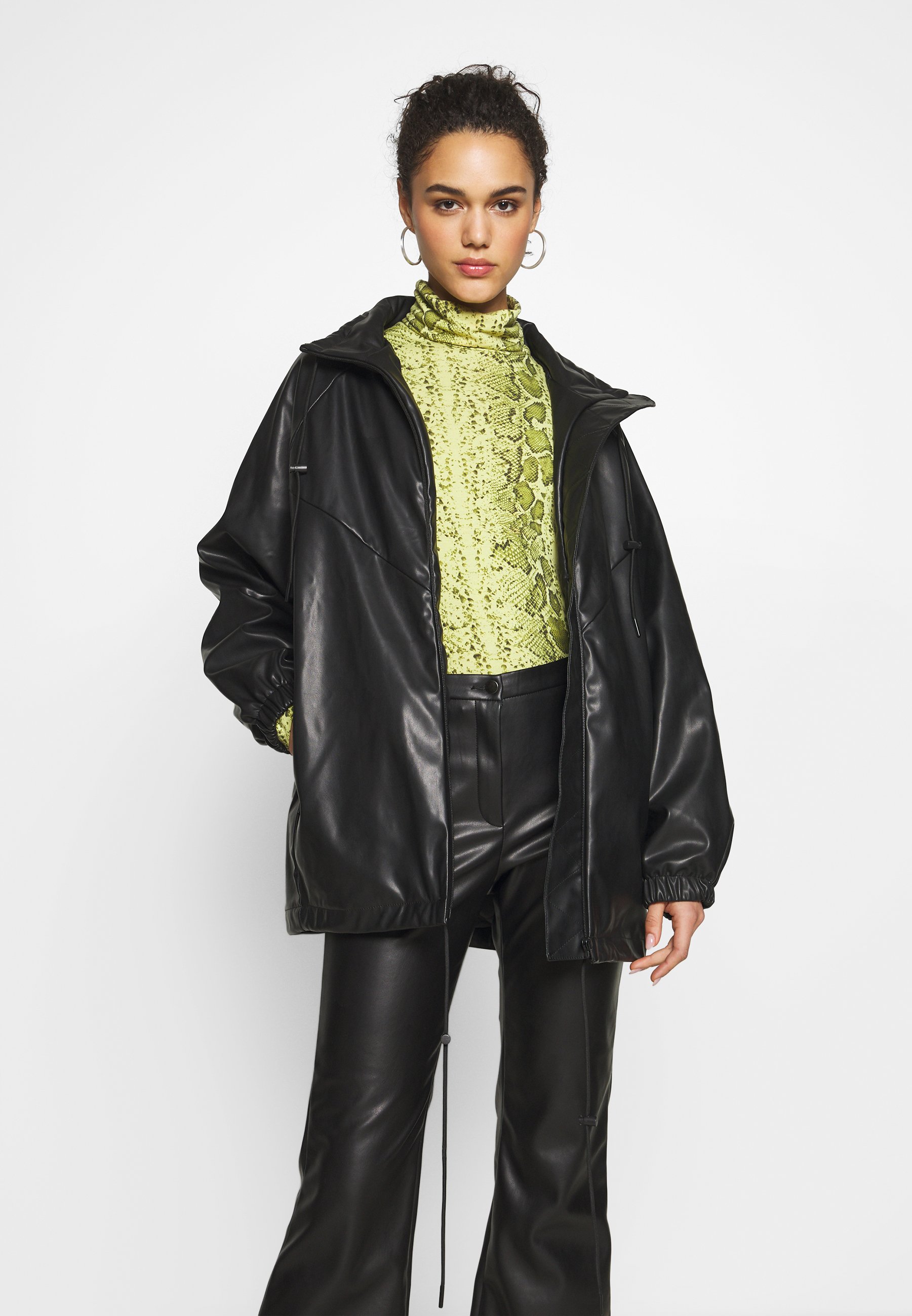 Weekday BRIANA JACKET Imitert skinnjakke black Zalando.no Weekday BRIANA JACKET Imitert skinnjakke black Zalando.no