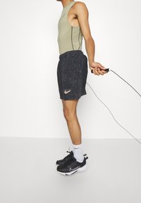 Nike Performance Šortky - black