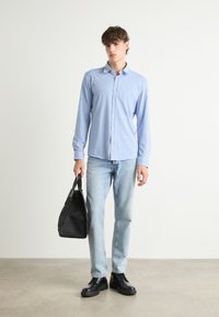 BOSS ROAN KENT - Camisa - open blue