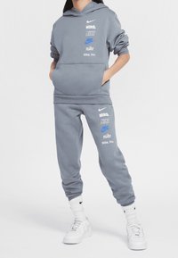 Nike Sportswear CLUB UNISEX - Luvtröja - smoke grey/white