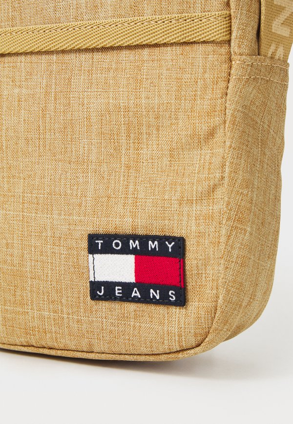 DAILY SEASONAL REPORTER - Cross body bag - natural khaki2