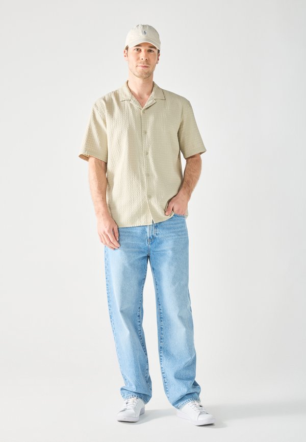 Shirt - abbey stone2