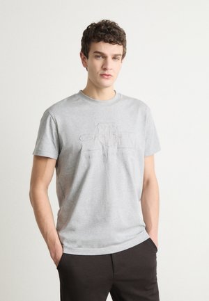 TONAL SHIELD - Print T-shirt - grey melange