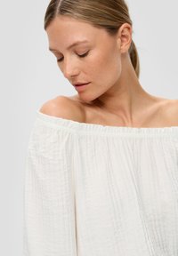 s.Oliver Blouse - creme