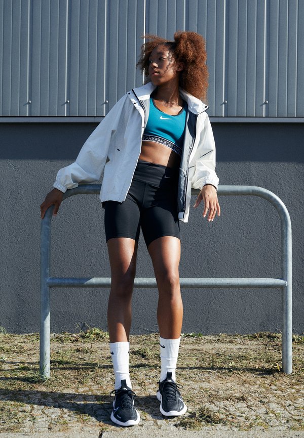 FREE RN FK NATURE - Road running shoes2