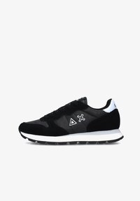 Unselected, black