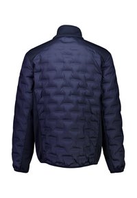 Giacca a vento blu navy con superficie trapuntata e testurizzata, colletto alto e tessuto a contrasto sulle spalle e ai lati. Polsini regolabili.