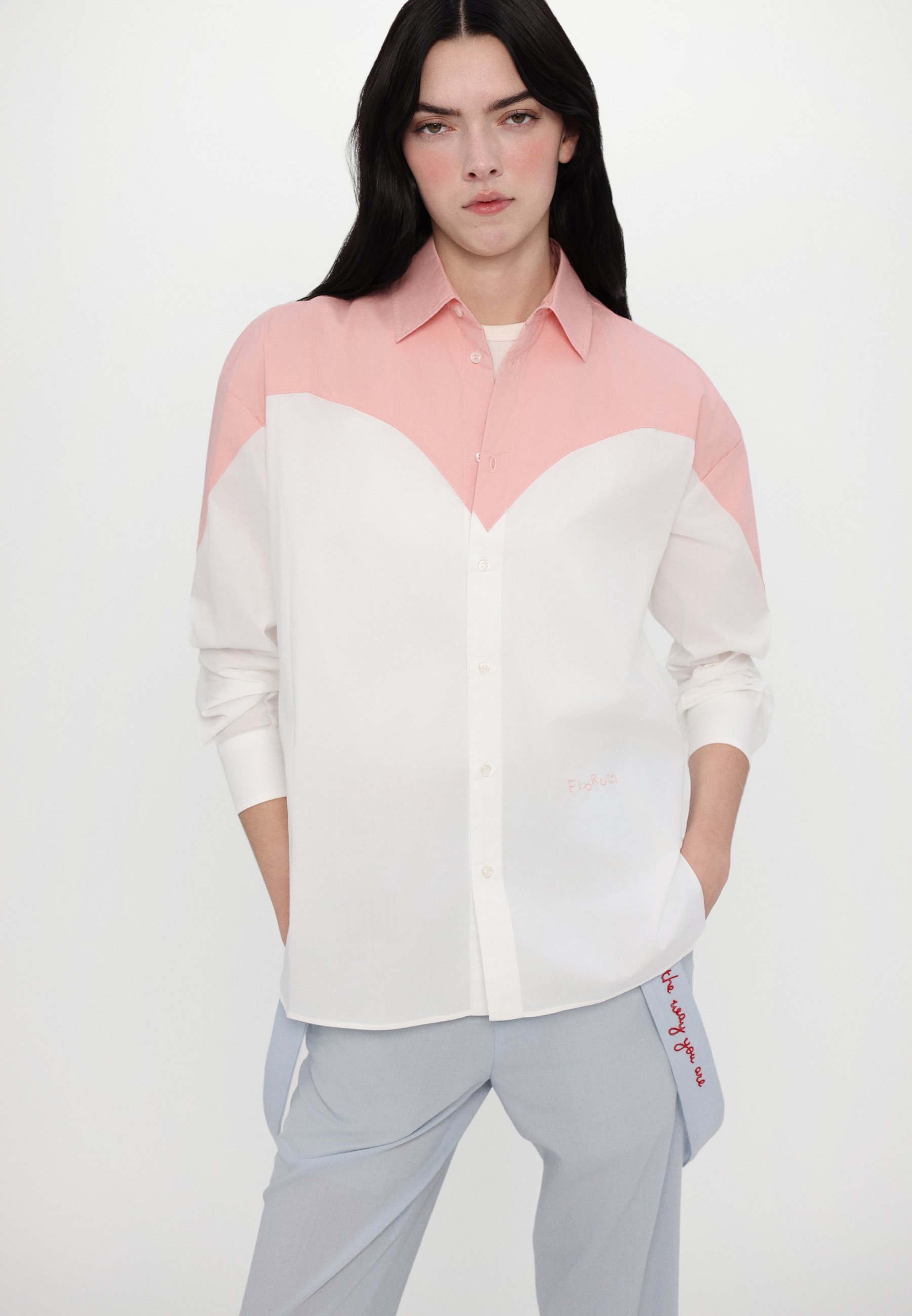 売れ筋商品|||フィオルッチ シャツ レディース トップス EMBROIDERED HEART SHIRT - Button-down blouse - white/light pink Fiorucci EMBROIDERED HEART SHIRT - Button-down blouse