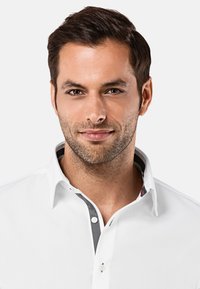 Vincenzo Boretti TAILLIERT BÜGELFREI - Zakelijk overhemd - weiß anthrazit