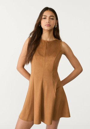 Vapaa-ajan mekko - camel