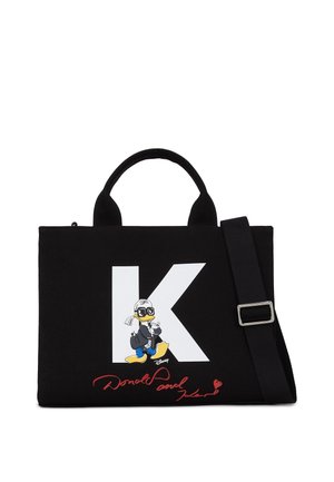 Sac à main rectangulaire noir avec poignées supérieures et bandoulière, présentant une grande lettre blanche K et une illustration de Donald Duck en lunettes de soleil et veste.