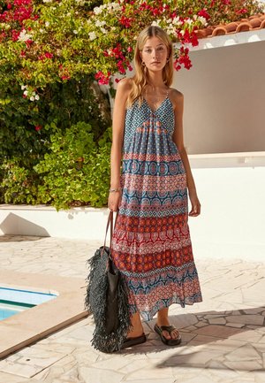 TIERED REGULAR FIT - Maxi-jurk - blue woodblock