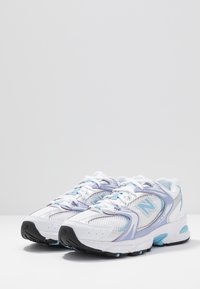 New Balance MR530 - Sneakers - white/purple/light blue ...