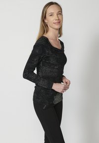Koroshi Langarmshirt -    black