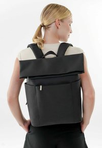 Tamaris Mochila - black