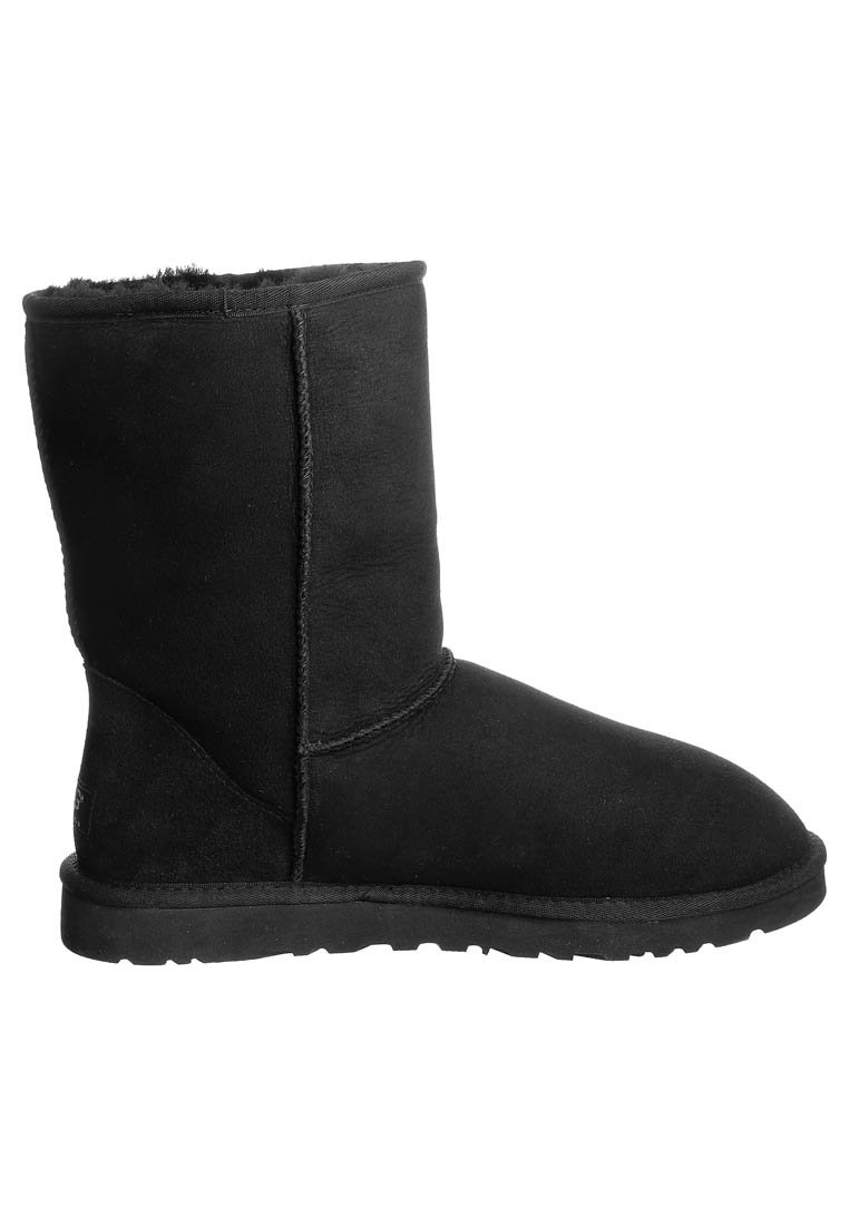 UGG CLASSIC SHORT Vinterstøvler blacksvart Zalando.no UGG Klær, Sko & Accessories | Herre | Finn herreklær på nett