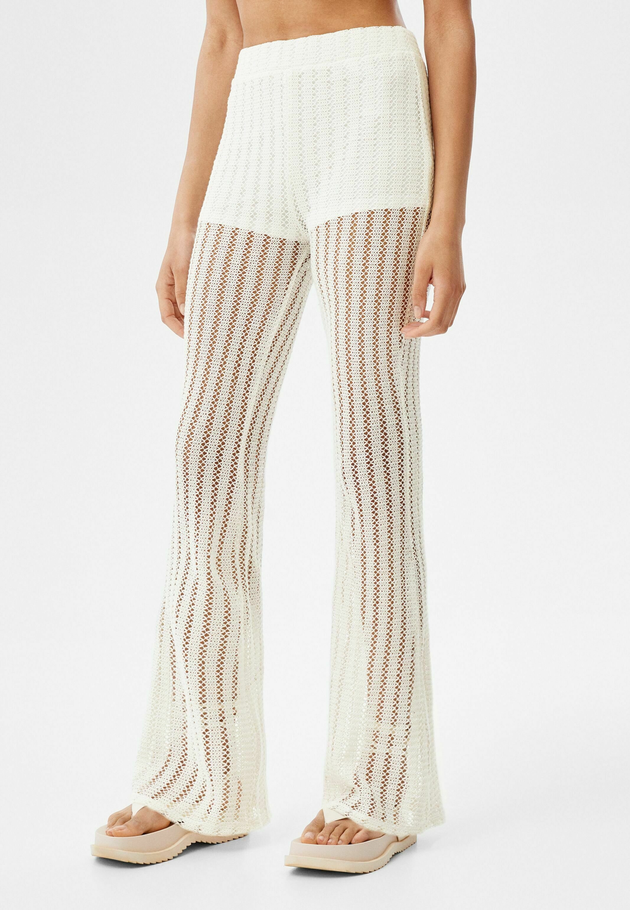 Bershka Trousers - off white/off-white 