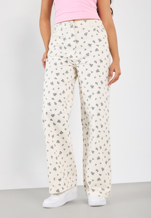 Relaxed fit jeans - wood ash