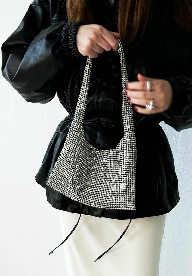 Silver Shell Wos WOS Handtasche - silver/silberfarben - Zalando.at