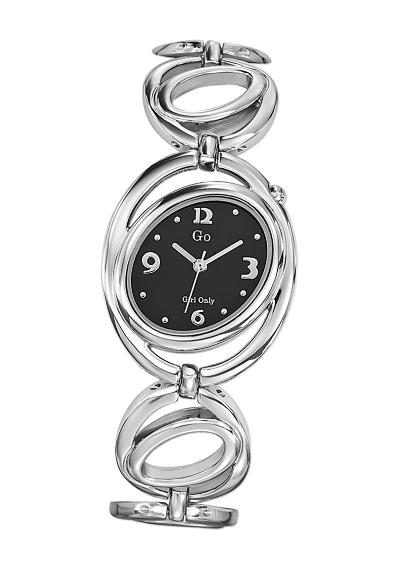 Montre-bracelet en argent avec un cadran rond noir, de grands index horaires en argent et des maillons ovales flexibles reliant le bracelet.