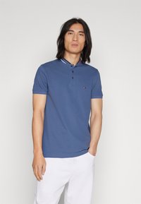 Tommy Hilfiger MAO TIPPED SLIM  - Pólóing - faded indigo