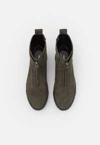 Kennel + Schmenger Botines con plataforma - dark green