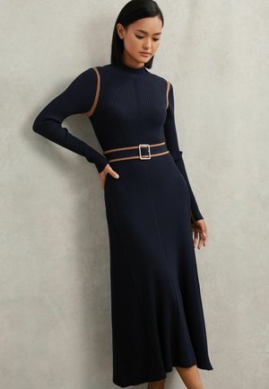 Etui-jurk - navy camel