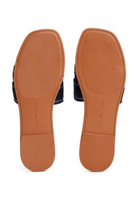 Thumbnail Image 7