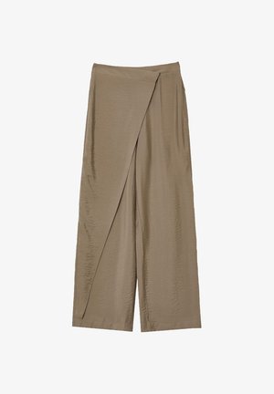 Pantalons à jambes larges en tissu doux et froissé. Présentent un design drapé avec un devant asymétrique et une couleur beige discrète.