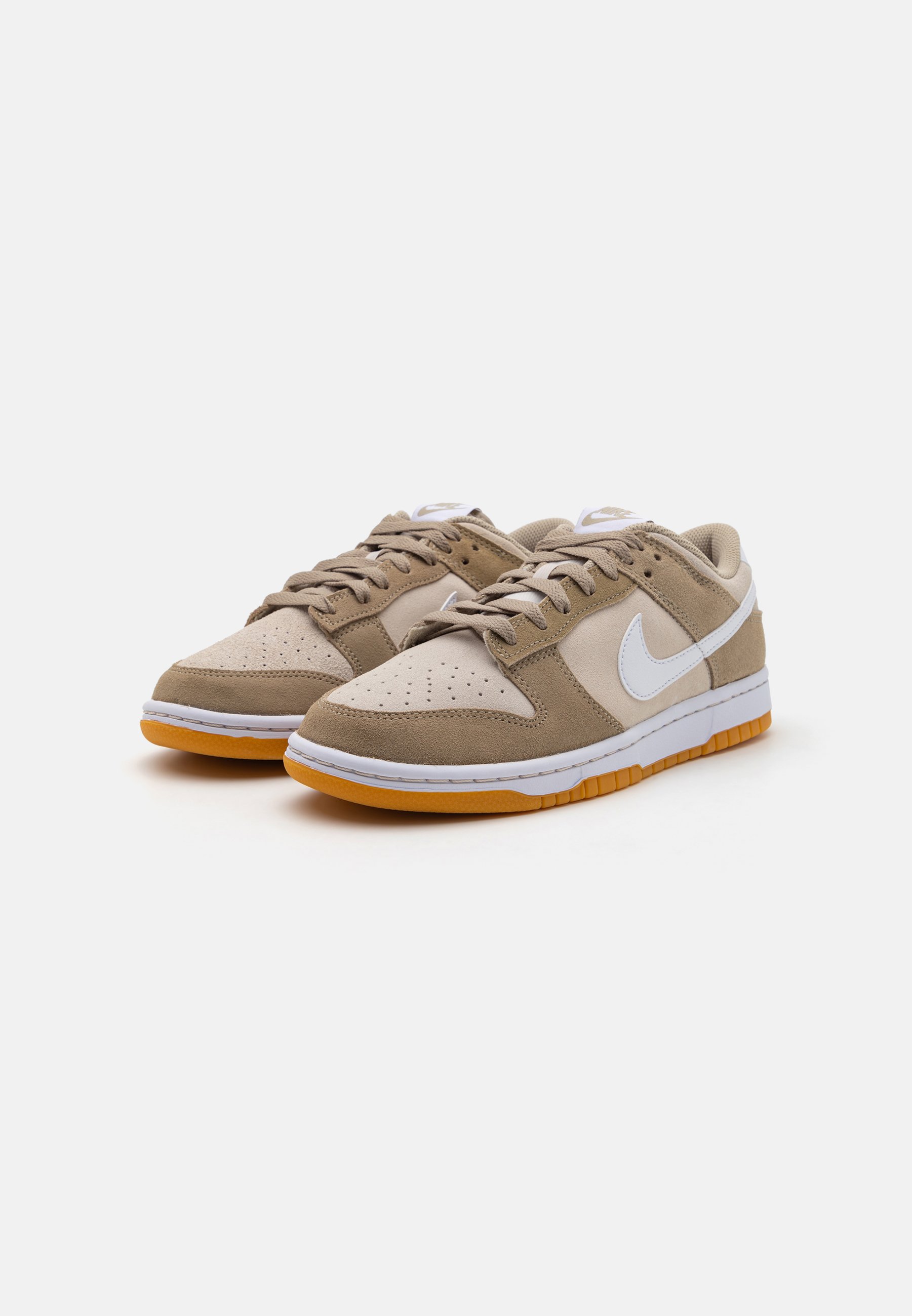 brown yellow dunks