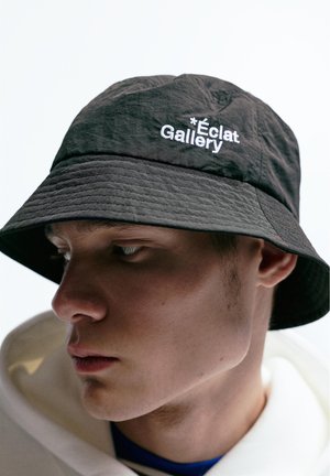 PULL&BEAR BUCKET  - Kalap - black