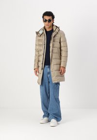 Blauer CARVER - Páperový kabát - beige
