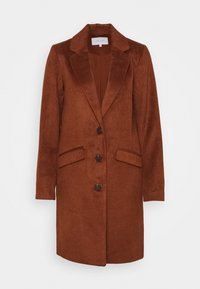 Hnědý vlněný kabát s klopovým límcem, jednoradovým zapínáním, čtyřmi knoflíky a dvěma nakládanými kapsami. Hladká textura, délka po kolena.