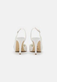 Menbur Escarpins à talons hauts - white