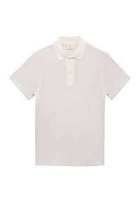 Kortærmet polo shirt i off-white med et struktureret strikstof, en klassisk krave og en tre-knap lukning ved halsen.