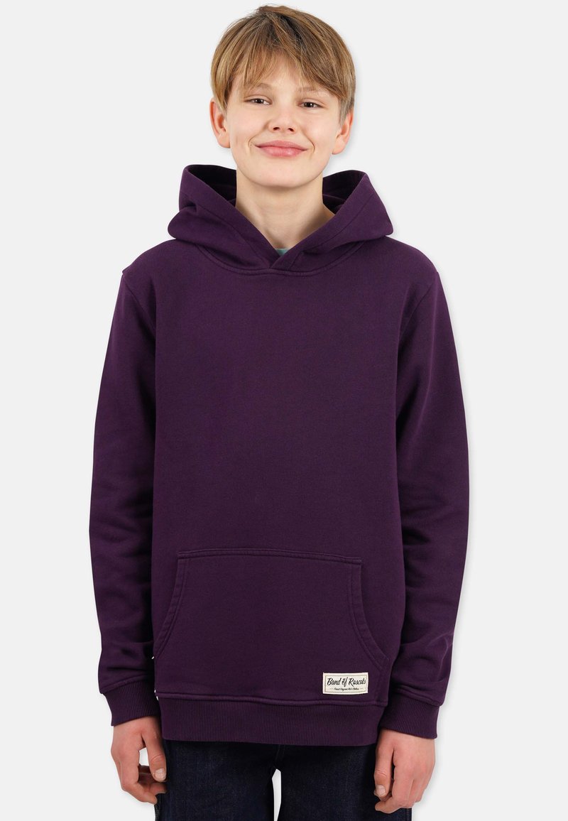 Lila hoodie i mjukt material, med en framficka, ribbad mudd och en logotagg. Den har en klassisk, avslappnad passform med huva.