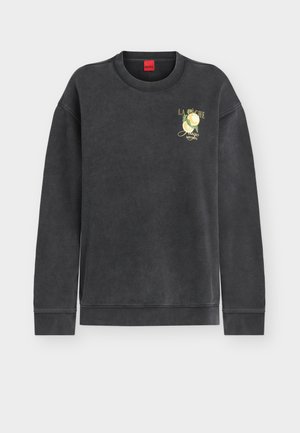 Mikina tmavosivej farby s okrúhlym výstrihom, so žebrovanými manžetami a lemom, s malou žltou grafikou citróna a textom "LA PÊCHE" na ľavej strane hrudníka.