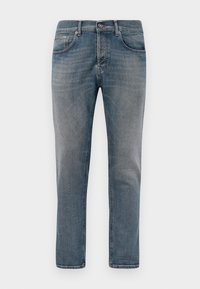 DIAN POCKETS SLIM CARROT FIT BOTTOM OPENING - Jeans fuselé - light blue wash